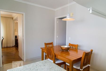 Apartamento à venda com 220m², 4 quartos e 3 vagasSala de almoço