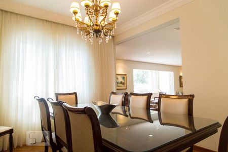 Apartamento à venda com 220m², 4 quartos e 3 vagasSala de jantar