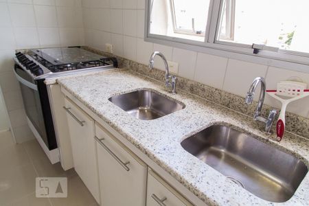 Apartamento à venda com 220m², 4 quartos e 3 vagasCozinha - Detalhe