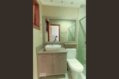 Casa à venda com 200m², 4 quartos e 2 vagasBanheiro