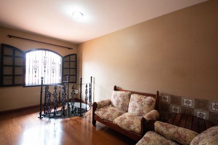 Casa para alugar com 190m², 3 quartos e 2 vagasSala de Leitura