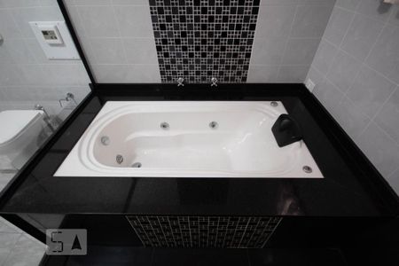 Casa para alugar com 190m², 3 quartos e 2 vagasBanheiro da Suíte