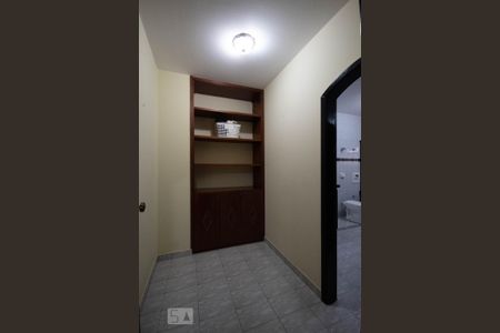 Casa para alugar com 190m², 3 quartos e 2 vagasCloset da Suíte