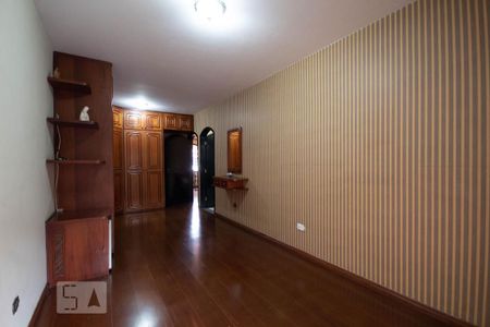 Casa para alugar com 190m², 3 quartos e 2 vagasSuíte