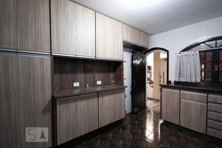 Casa para alugar com 190m², 3 quartos e 2 vagasCozinha