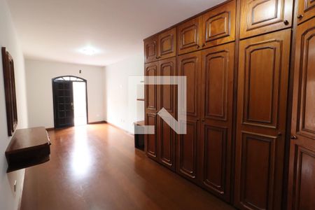 Suíte 1 de casa para alugar com 3 quartos, 190m² em Quitaúna, Osasco