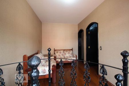 Sala de Leitura de casa para alugar com 3 quartos, 190m² em Quitaúna, Osasco
