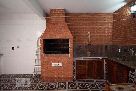 Casa para alugar com 190m², 3 quartos e 2 vagasÁrea comum - Churrasqueira