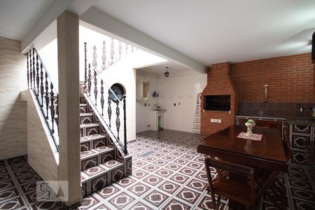 Casa para alugar com 190m², 3 quartos e 2 vagasÁrea comum - Churrasqueira