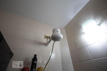 Casa para alugar com 190m², 3 quartos e 2 vagasBanheiro Corredor