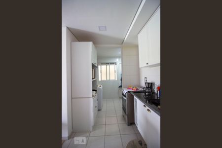 Apartamento à venda com 64m², 2 quartos e 1 vagaCozinha