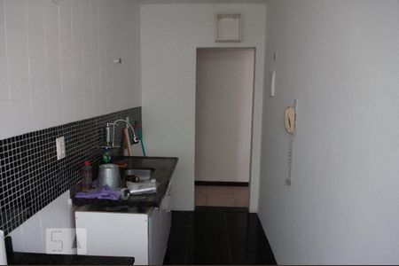 Apartamento para alugar com 48m², 2 quartos e 1 vaga Apartamento para alugar com 48m², 2 quartos e 1 vagaCozinha e Área de Serviço