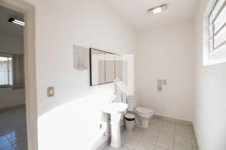 Banheiro da Suíte 1 de casa para alugar com 4 quartos, 380m² em Vila Congonhas, São Paulo