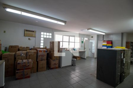 Casa à venda com 380m², 4 quartos e 6 vagasSalão de Festas
