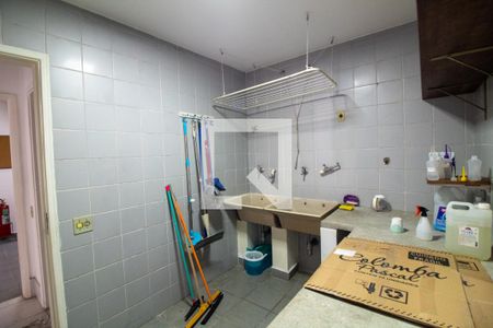 Casa à venda com 380m², 4 quartos e 6 vagasÁrea de Serviço