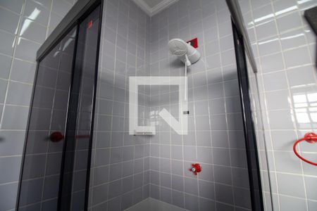 Casa à venda com 380m², 4 quartos e 6 vagasBanheiro da Suíte 4