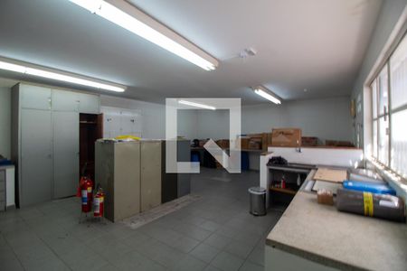 Casa à venda com 380m², 4 quartos e 6 vagasSalão de Festas