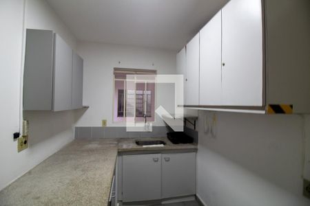 Casa à venda com 380m², 4 quartos e 6 vagasCozinha