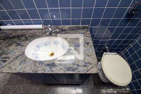 Casa à venda com 380m², 4 quartos e 6 vagasLavabo 2