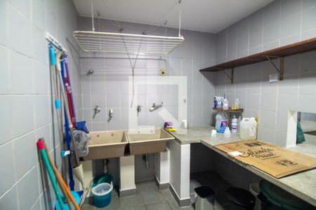 Casa à venda com 380m², 4 quartos e 6 vagasÁrea de Serviço