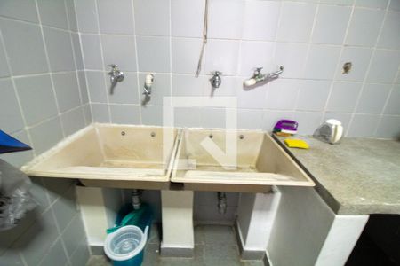 Casa à venda com 380m², 4 quartos e 6 vagasÁrea de Serviço