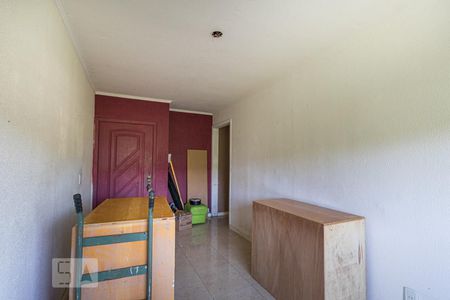 Sala de apartamento à venda com 3 quartos, 68m² em Jardim Itu Sabará, Porto Alegre