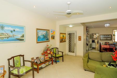 Apartamento à venda com 180m², 3 quartos e sem vagaSala