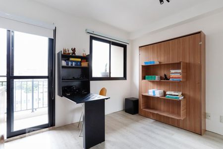 Sala/Quarto de kitnet/studio para alugar com 1 quarto, 26m² em Centro, São Paulo