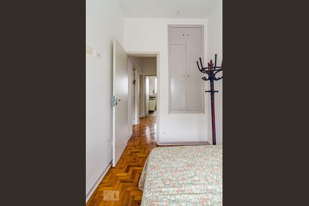 Casa à venda com 198m², 3 quartos e 2 vagasQuarto 3