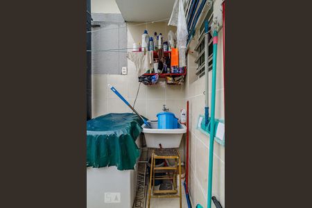 Casa à venda com 198m², 3 quartos e 2 vagasÁrea de serviço