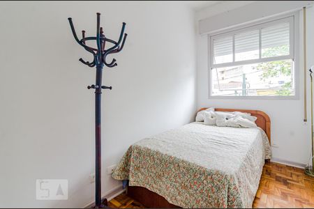 Casa à venda com 198m², 3 quartos e 2 vagasQuarto 3