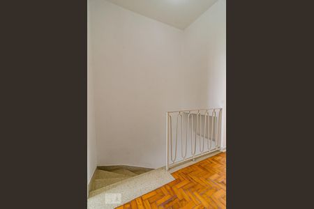 Casa à venda com 198m², 3 quartos e 2 vagasCorredor