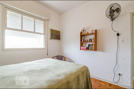 Casa à venda com 198m², 3 quartos e 2 vagasQuarto 1