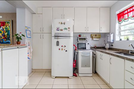 Casa à venda com 198m², 3 quartos e 2 vagasCozinha