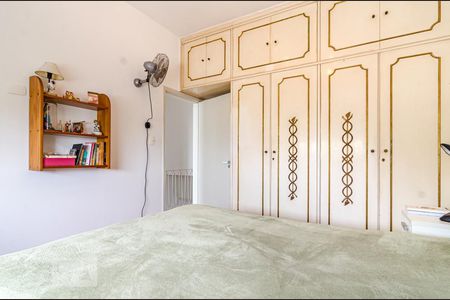 Casa à venda com 198m², 3 quartos e 2 vagasQuarto 1