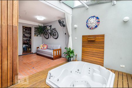 Casa à venda com 198m², 3 quartos e 2 vagasÁrea de lazer