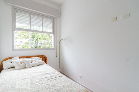 Casa à venda com 198m², 3 quartos e 2 vagasQuarto 3