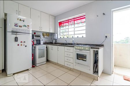 Casa à venda com 198m², 3 quartos e 2 vagasCozinha
