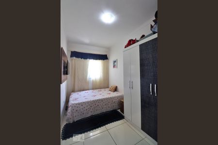 Quarto 2 de apartamento para alugar com 2 quartos, 50m² em Parque Novo Oratório, Santo André