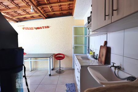 Apartamento para alugar com 50m², 2 quartos e 1 vagaÁrea de Serviço