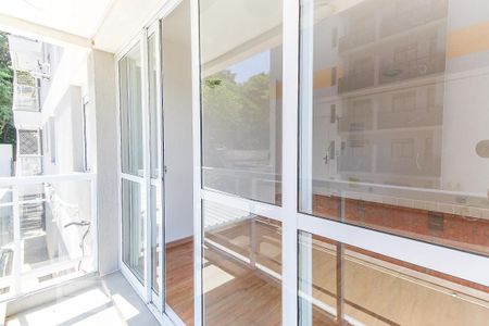 Apartamento à venda com 61m², 2 quartos e 2 vagasSacada da sala