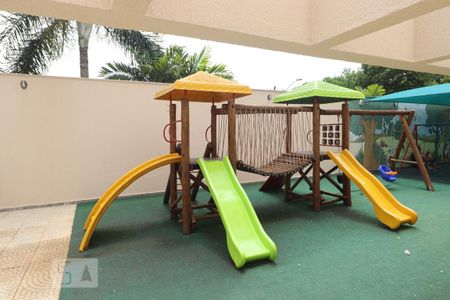 Apartamento para alugar com 70m², 2 quartos e 2 vagasÁrea Comum - Playground