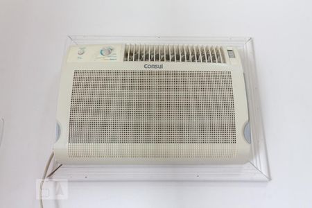 Casa à venda com 292m², 3 quartos e 5 vagasDetalhe do Quarto 1 - Ar condicionado