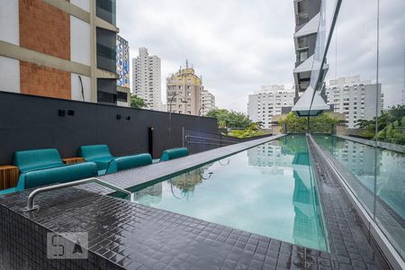 Studio para alugar com 19m², 1 quarto e sem vagaPiscina