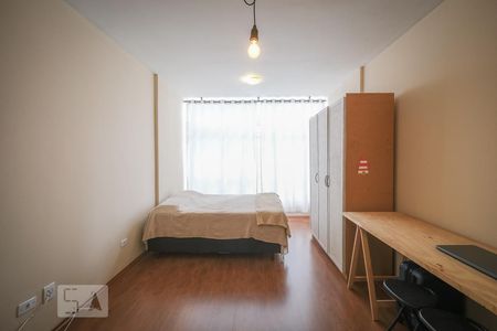 Sala de apartamento para alugar com 1 quarto, 39m² em Centro, Curitiba