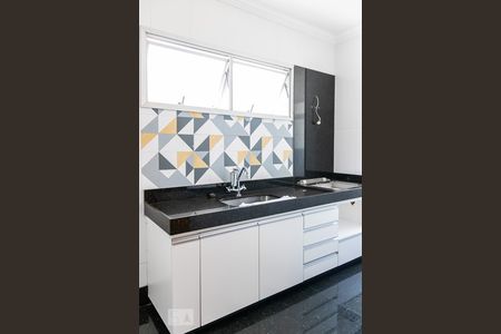 Apartamento para alugar com 60m², 2 quartos e 1 vaga Apartamento para alugar com 60m², 2 quartos e 1 vagaCozinha