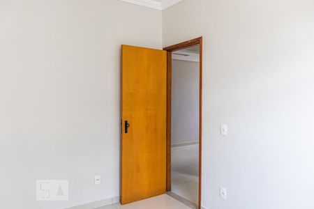 Quarto 1 de apartamento para alugar com 2 quartos, 60m² em Castelo, Belo Horizonte