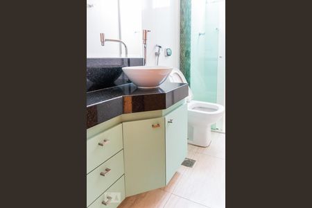 Apartamento para alugar com 60m², 2 quartos e 1 vaga Apartamento para alugar com 60m², 2 quartos e 1 vagaBanheiro