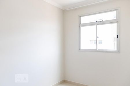 Quarto 1 de apartamento para alugar com 2 quartos, 60m² em Castelo, Belo Horizonte