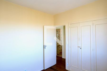Quarto 1 de apartamento para alugar com 2 quartos, 116m² em Sagrada Família, Belo Horizonte